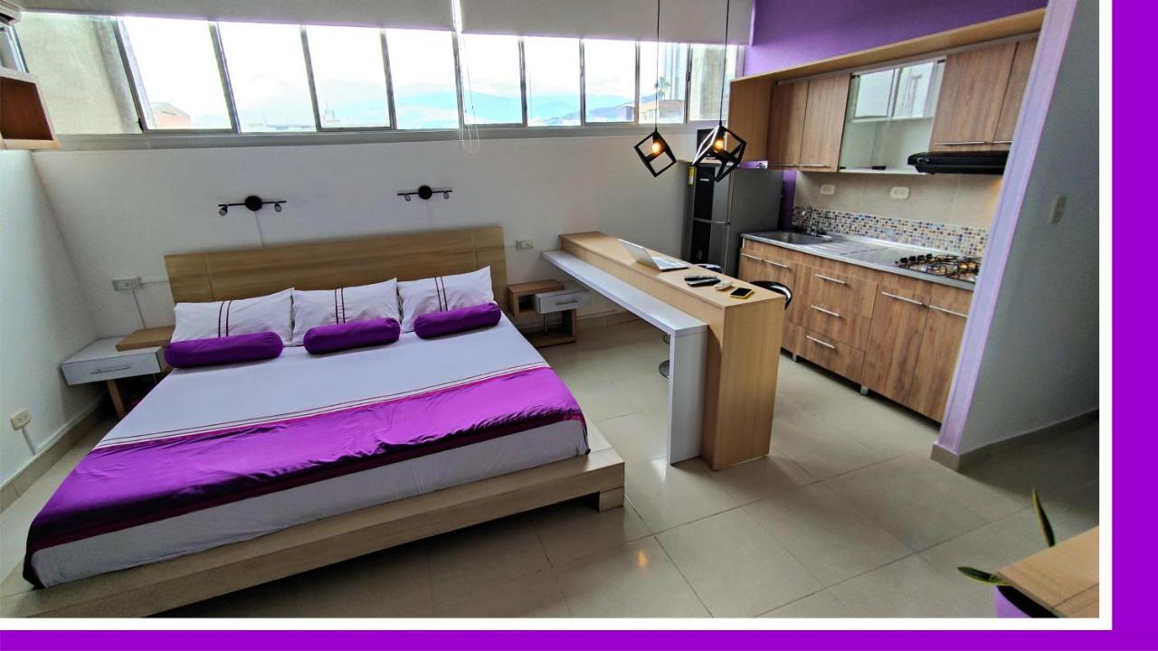Econotel Colours Cali