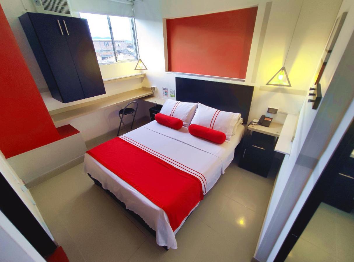Econotel Colours 酒店 3*