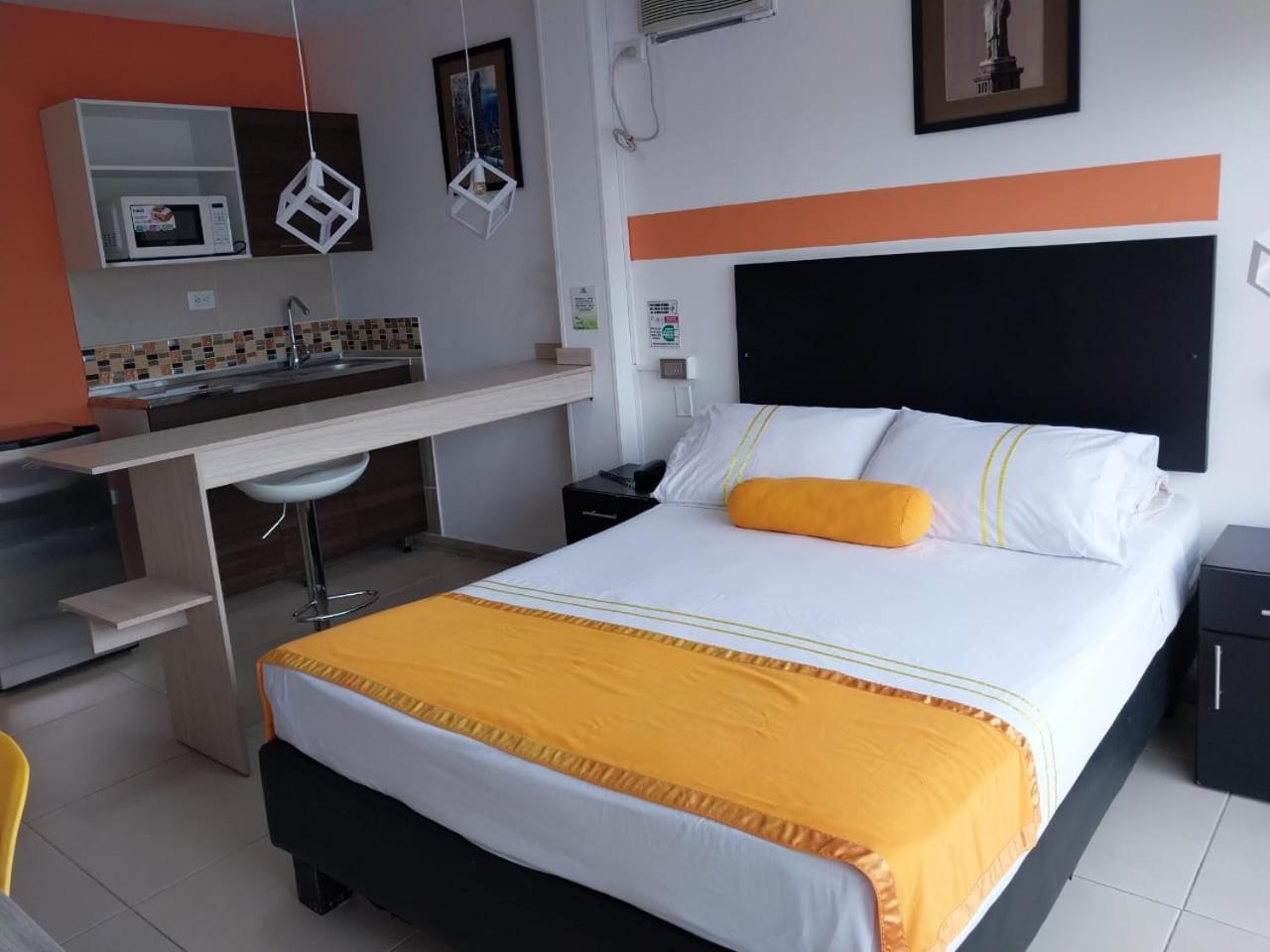 Econotel Colours Hotel