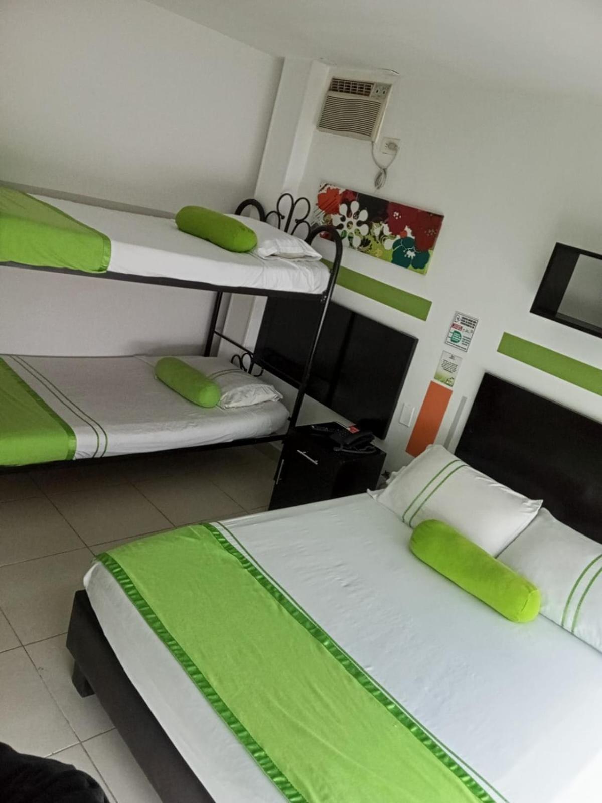 Hotel Econotel Colours Cali