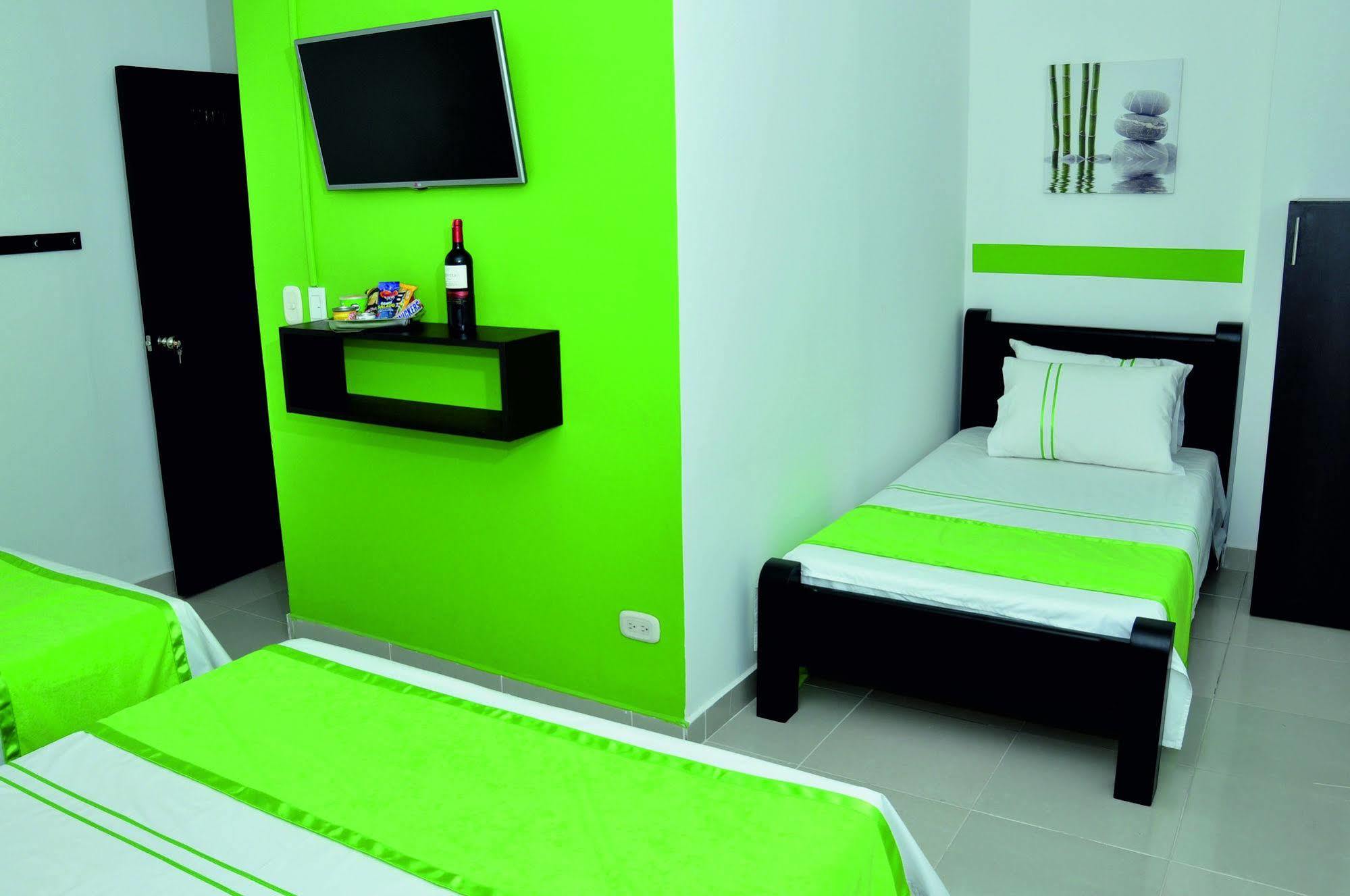 Econotel Colours 3* Cali
